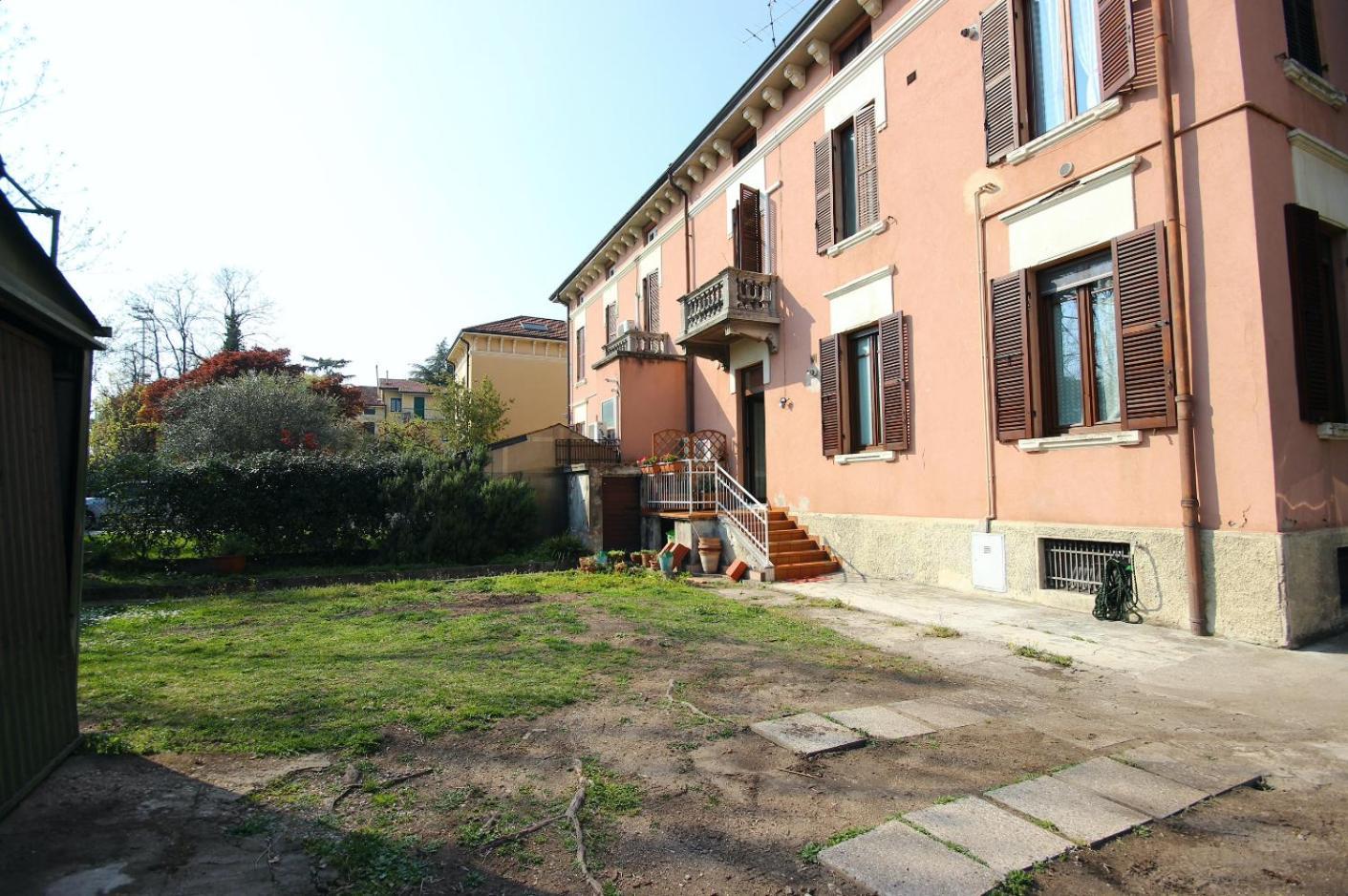 Case Vr Holiday La Maison Du Coq Verona Kültér fotó